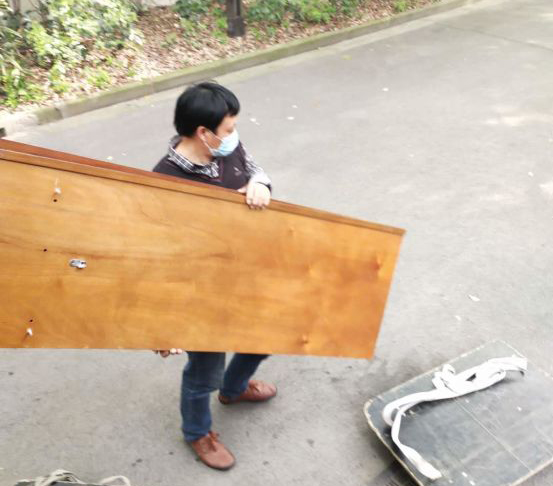 家庭搬家各類物品的打包收納秘訣(圖1) 家具搬運打包服務(wù)